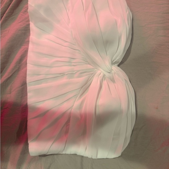 David Bridal, Strapless White twist top - Picture 5 of 6